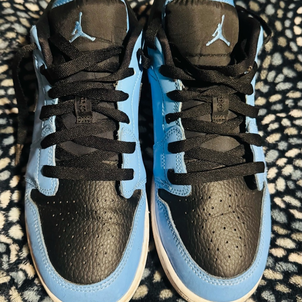 Jordan Kids' Black and Blue Sneakers
